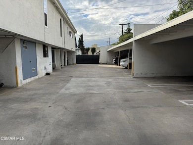13507 Victory Blvd unit 2, Los Angeles, CA 91401 - photo 2