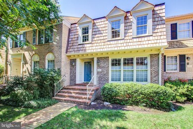 10764 Brewer House Rd, Rockville, MD 20852 - photo 2