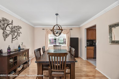06-Dining Room - Copy