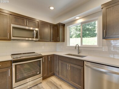 11935 SE 272nd Ave, Boring, OR 97009 - photo 5