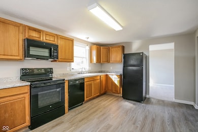 8715 Timberwood Dr, Indianapolis, IN 46234 - photo 4