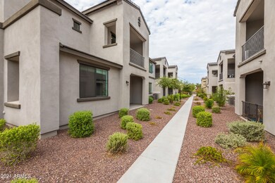 Neighborhood walking path