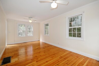 14 Chestnut St, Cos Cob, CT 06807 - photo 3