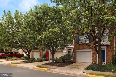 1189 Cypress Tree Place, Herndon, VA 20170 - photo 5