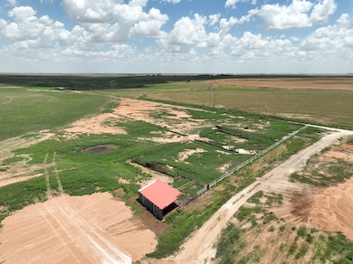 1749 County Road 630, Hart, TX 79043 - photo 2