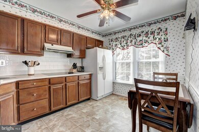 36 Faraday Dr, Lutherville Timonium, MD 21093 - photo 6