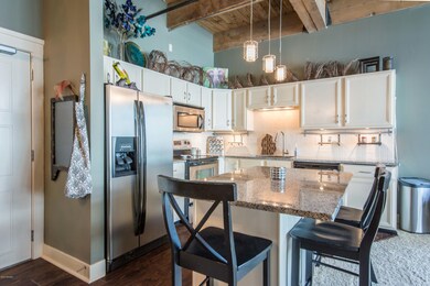 Center Island Granite
