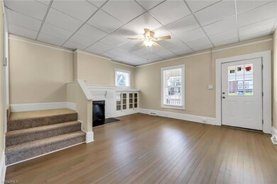 117 S Franklin St, Reidsville, NC 27320 - photo 6