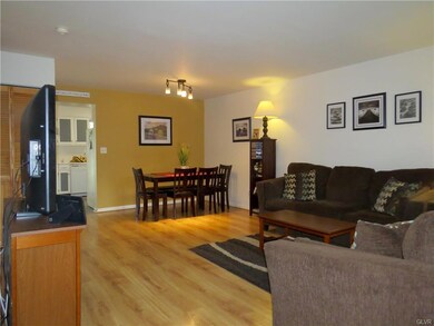 125 Commonwealth Dr, Bethlehem, PA 18020 - photo 3