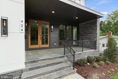 424 Yeonas Dr SW, Vienna, VA 22180 - photo 3