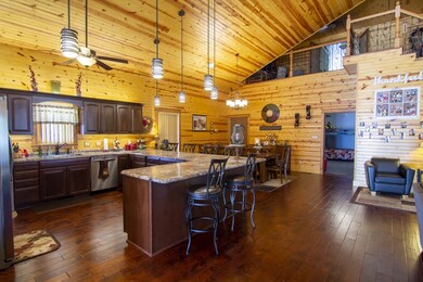 101 E Kendall St, La Fontaine, IN 46940 - photo 4