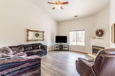 2177 Darsha Ln, Redding, CA 96003 - photo 3