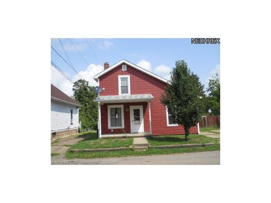 448 Coe Ave, Coshocton, OH 43812 - photo 2