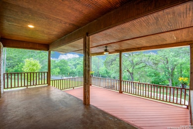 20686 Scenic Loop Rd, Helotes, TX 78023 - photo 3