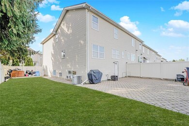 68 Erika Loop, Staten Island, NY 10312 - photo 5