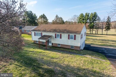 290 Stony Run Rd, Spring City, PA 19475 - photo 4