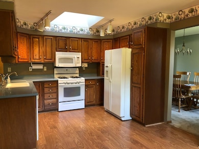 9819 Buchanan St, Crown Point, IN 46307 - photo 5