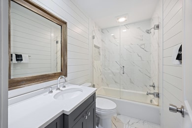 3304 Hartnett