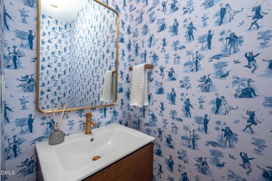 213 Northwood Cir, Durham, NC 27701 - photo 6