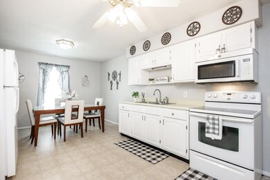 205 S Donk Ave, Maryville, IL 62062 - photo 7