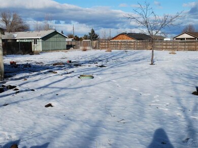 2851 SW Timber Ave, Redmond, OR 97756 - photo 3