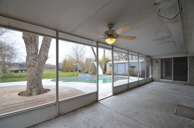 7479 Woodoak Dr, Houston, TX 77040 - photo 7