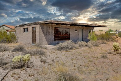Apache Junction-11