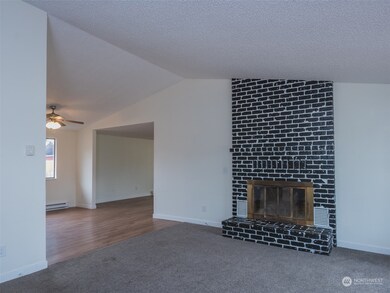 2240 36th Ave, Longview, WA 98632 - photo 4