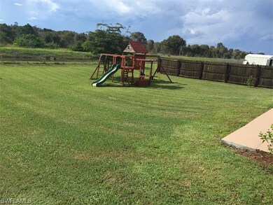 824 Neuse Ave, Fort Myers, FL 33913 - photo 6