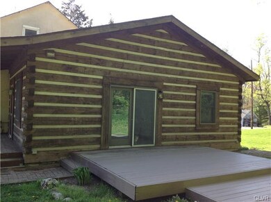 642 S Summit Rd, Bath, PA 18014 - photo 5