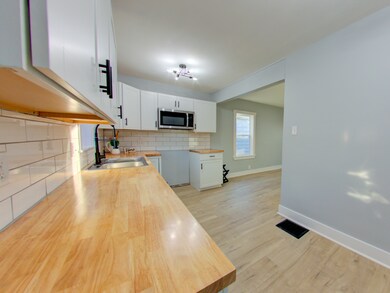 1837 N Linwood Ave, Indianapolis, IN 46218 - photo 7