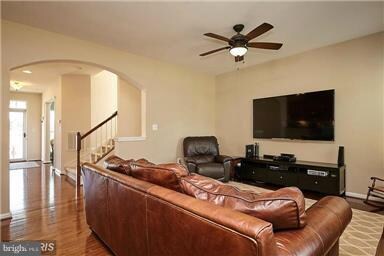 10011 Stubenhofer St, Bealeton, VA 22712 - photo 5