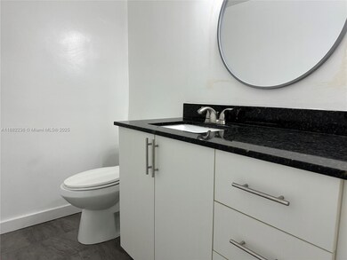1130 11th St unit 4D, Miami Beach, FL 33139 - photo 5