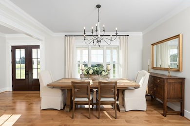 587 Jocelyn Ln, Waynesboro, VA 22980 - photo 5