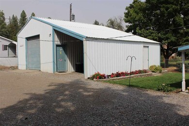 530 W 3rd St, Cheney, WA 99004 - photo 2