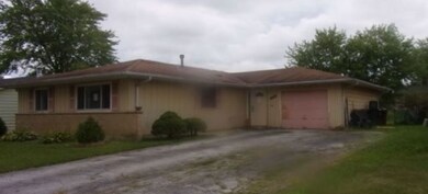 17751 Hillcrest Dr, Country Club Hills, IL 60478 - photo 2