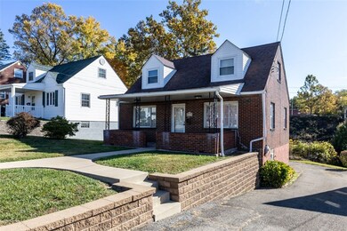 4817 Clover Ln, West Mifflin, PA 15122 - photo 2