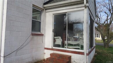 516 16th St, West Point, VA 23181 - photo 2