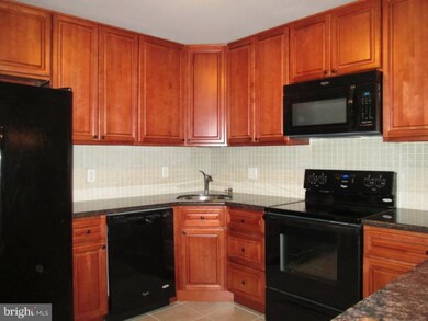 12 Devon Place unit 2ND FL, Sewell, NJ 08080 - photo 2