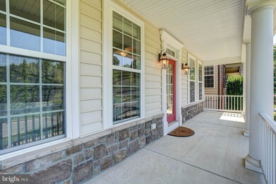 23111 Roberts Tavern Dr, Clarksburg, MD 20871 - photo 2