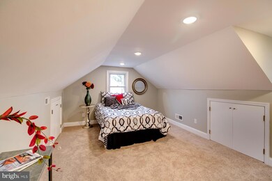 6505 Alta Ave, Baltimore, MD 21206 - photo 4