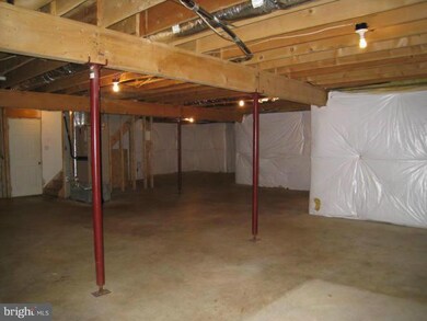 33 Castle Dr, Montross, VA 22520 - photo 6