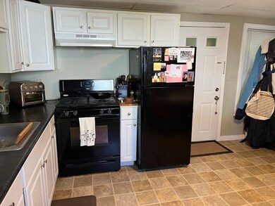 265 Merrimac St, Newburyport, MA 01950 - photo 7