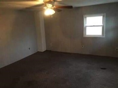 8 Oakmont St, Webster, MA 01570 - photo 5