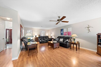 8306 Sparkling Springs Dr, Houston, TX 77095 - photo 5