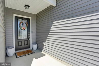 153 Rappahannock Run, Falling Waters, WV 25419 - photo 6