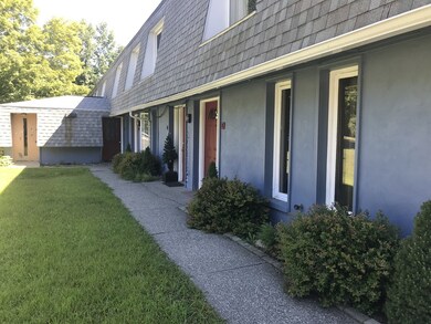 370 Montague Rd unit G, Sunderland, MA 01375 - photo 2