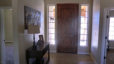 2331 ENTRY HALL