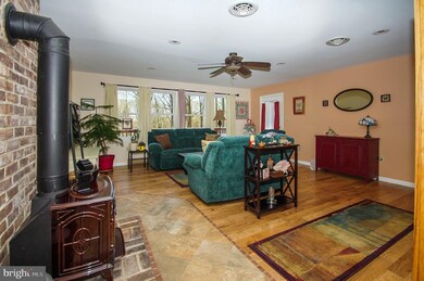 98 Hardwood Ln, Mohnton, PA 19540 - photo 3