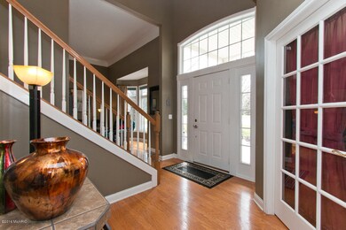 007 foyer - IMG_5401